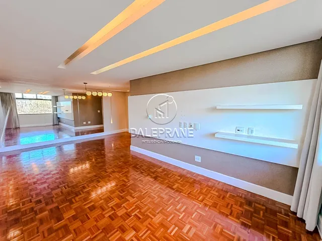 Apartamento com 136m² 3 quartos e 4 banheiros, à venda, no bairro Asa Sul em Brasília