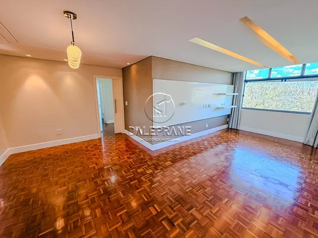 Apartamento com 136m² 3 quartos e 4 banheiros, à venda, no bairro Asa Sul em Brasília