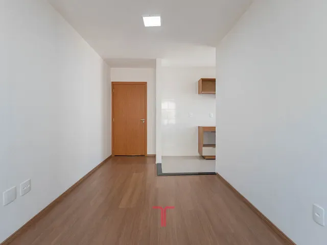 Apartamento 2 quartos e 1 banheiro, para alugar, no bairro Cidade Industrial em Curitiba