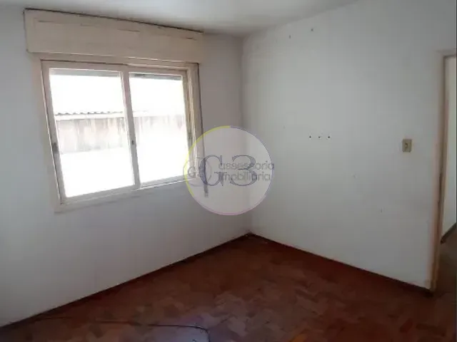 Apartamento 3 quartos e 1 banheiro, para alugar, no bairro Centro em Pelotas