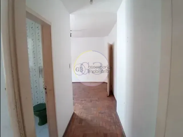 Apartamento 3 quartos e 1 banheiro, para alugar, no bairro Centro em Pelotas