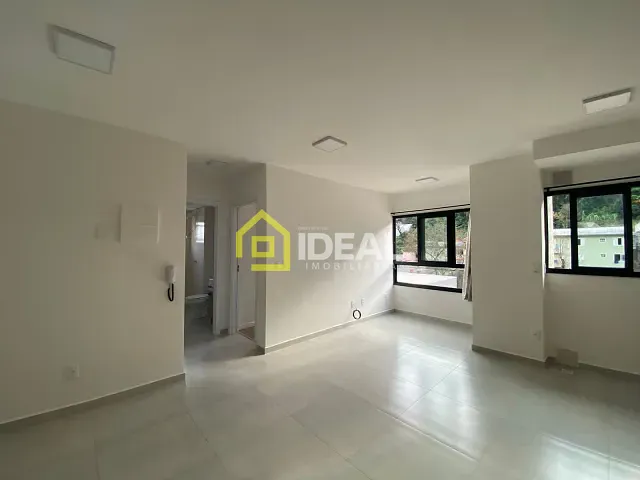 Apartamento 2 quartos e 1 banheiro, para alugar, no bairro Jardim em Concórdia