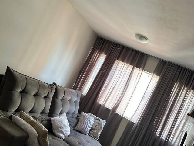Apartamento com 80m² 2 quartos e 2 banheiros, à venda, no bairro Jardim Londrilar em Londrina