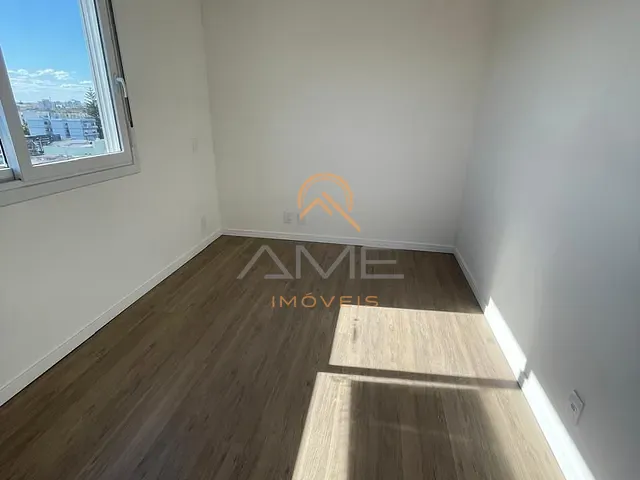 Apartamento com 166m² 3 quartos e 2 banheiros, à venda ou para alugar, no bairro Centro em Pelotas