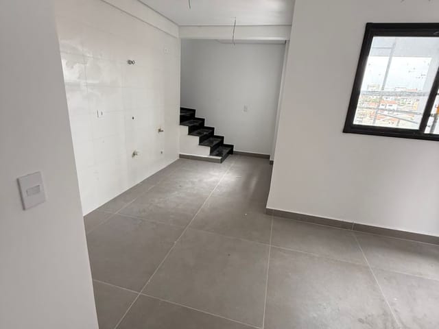 Apartamento 2 quartos e 2 banheiros, à venda, no bairro Parque Oratório em Santo André