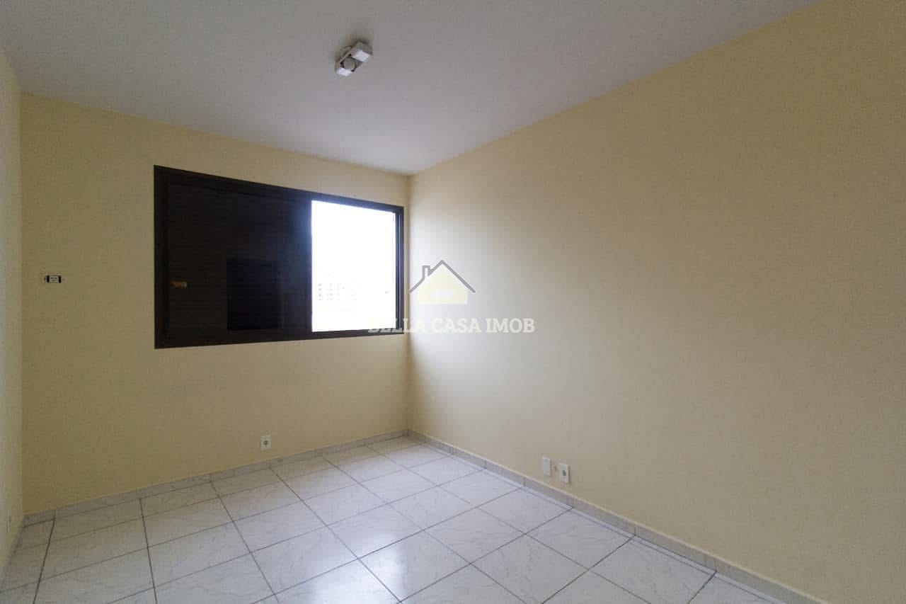 Apartamento à venda e aluguel com 3 quartos, 120m² - Foto 9