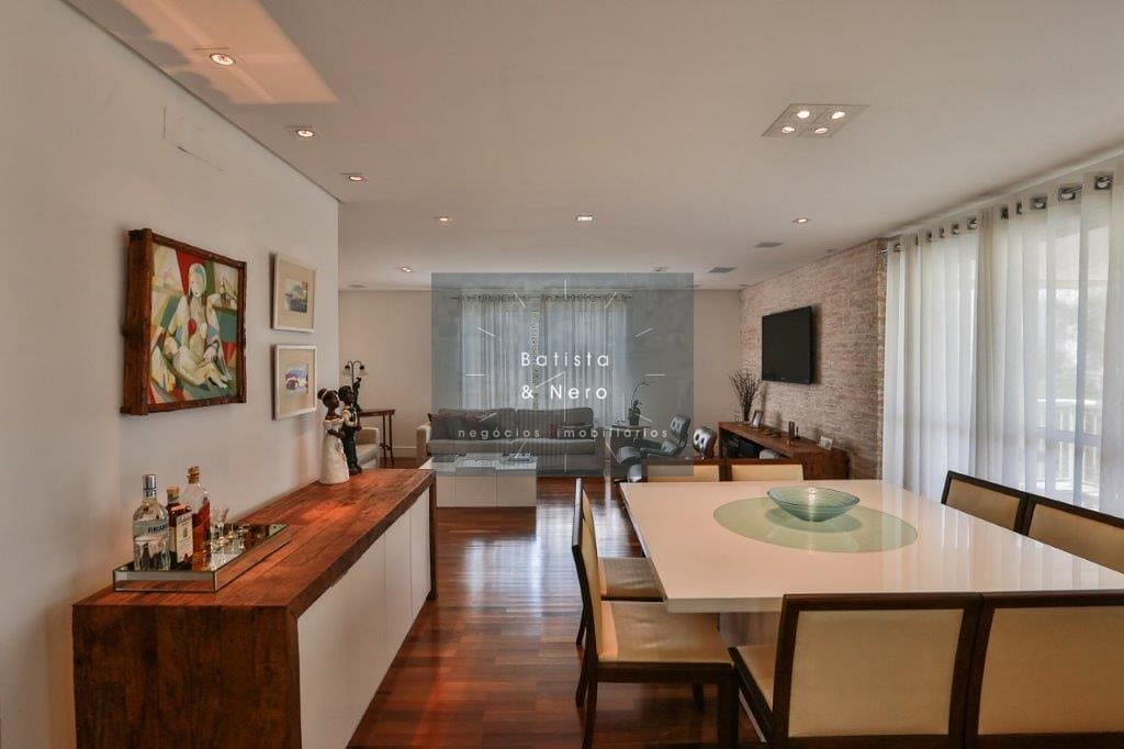 Apartamento, 3 quartos, 260 m² - Foto 2