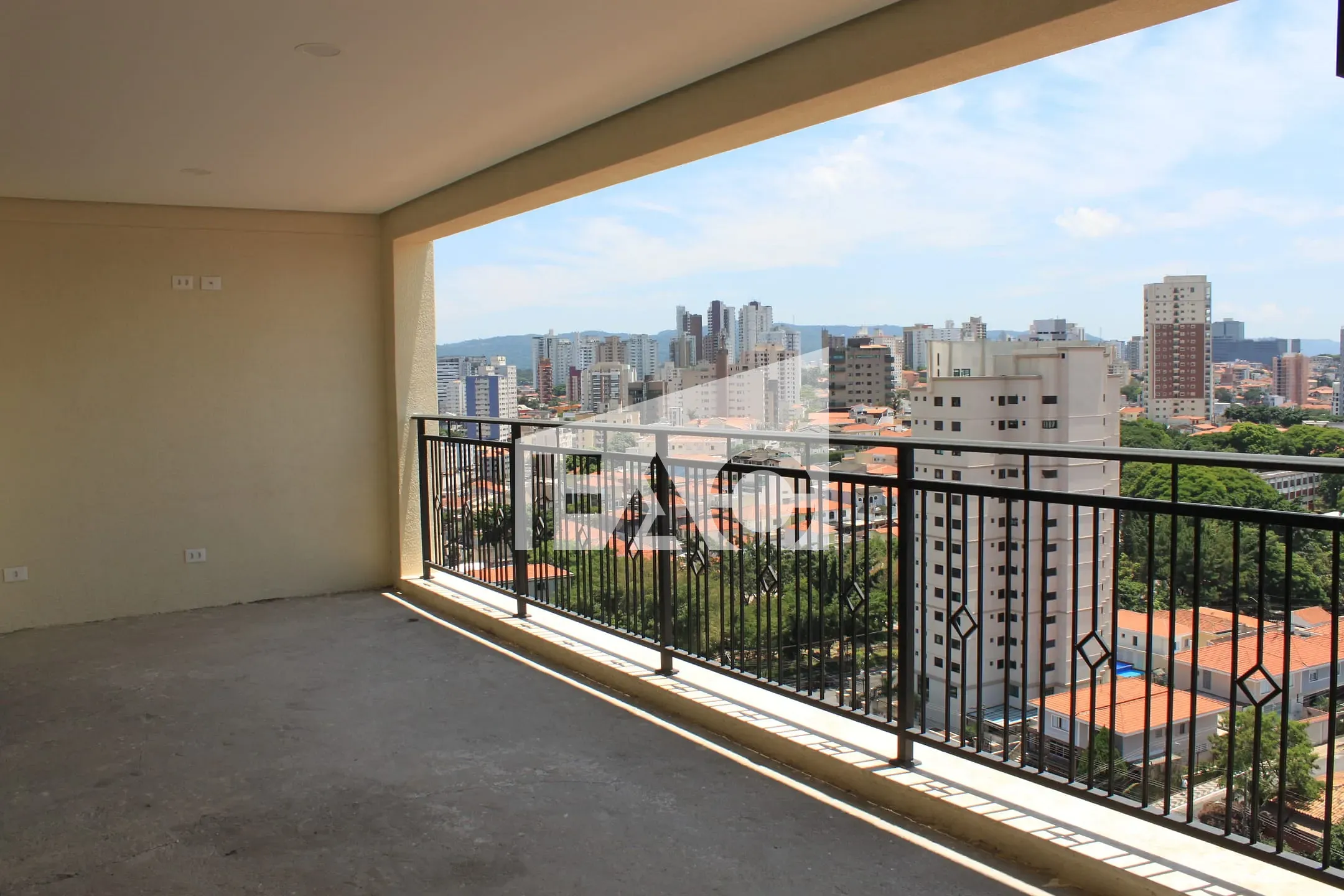Apartamento, 3 quartos, 133 m² - Foto 1