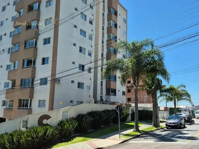 Apartamento com 64m² 2 quartos e 1 banheiro, à venda, no bairro Santa Cândida em Curitiba