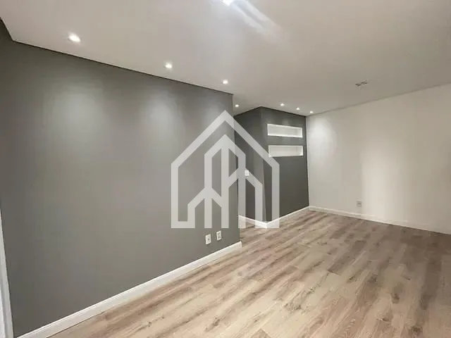 Apartamento com 68m² 2 quartos e 2 banheiros, para alugar, no bairro Jardim Flor da Montanha em Guarulhos