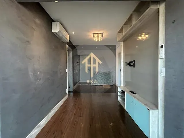 Apartamento 1 quarto e 2 banheiros, à venda, no bairro Jardim Aeroporto em São Paulo