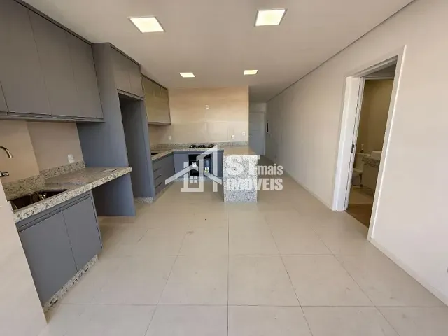 Apartamento com 84m² 3 quartos e 1 banheiro, à venda, no bairro Centro em Andradas