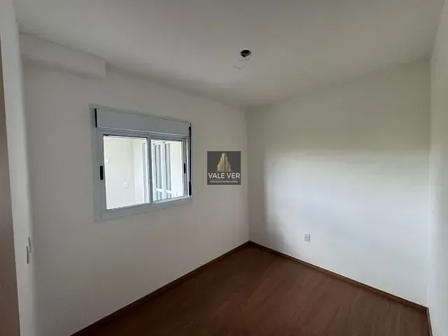 Apartamento 2 quartos e 1 banheiro, à venda, no bairro Condomínio Residencial Colinas do Paratehy em São José dos Campos