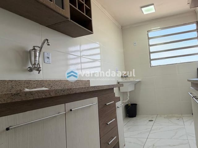 Apartamento 2 quartos e 1 banheiro, à venda, no bairro Vila Perracini em Poá