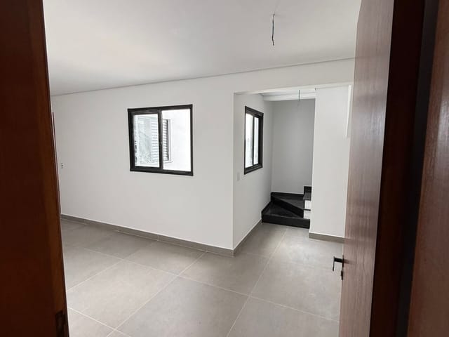 Apartamento 2 quartos e 2 banheiros, à venda, no bairro Parque Oratório em Santo André