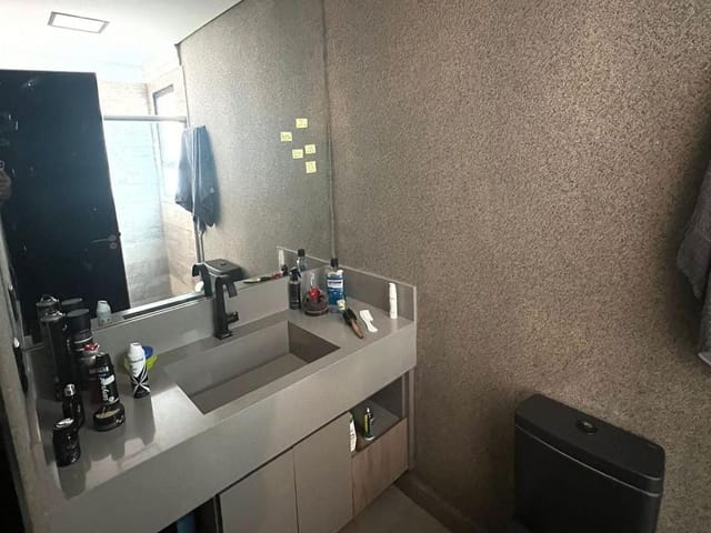 Apartamento 2 quartos e 2 banheiros, à venda, no bairro Vila Ercília em São José do Rio Preto