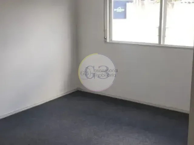 Apartamento 3 quartos e 1 banheiro, para alugar, no bairro Centro em Pelotas