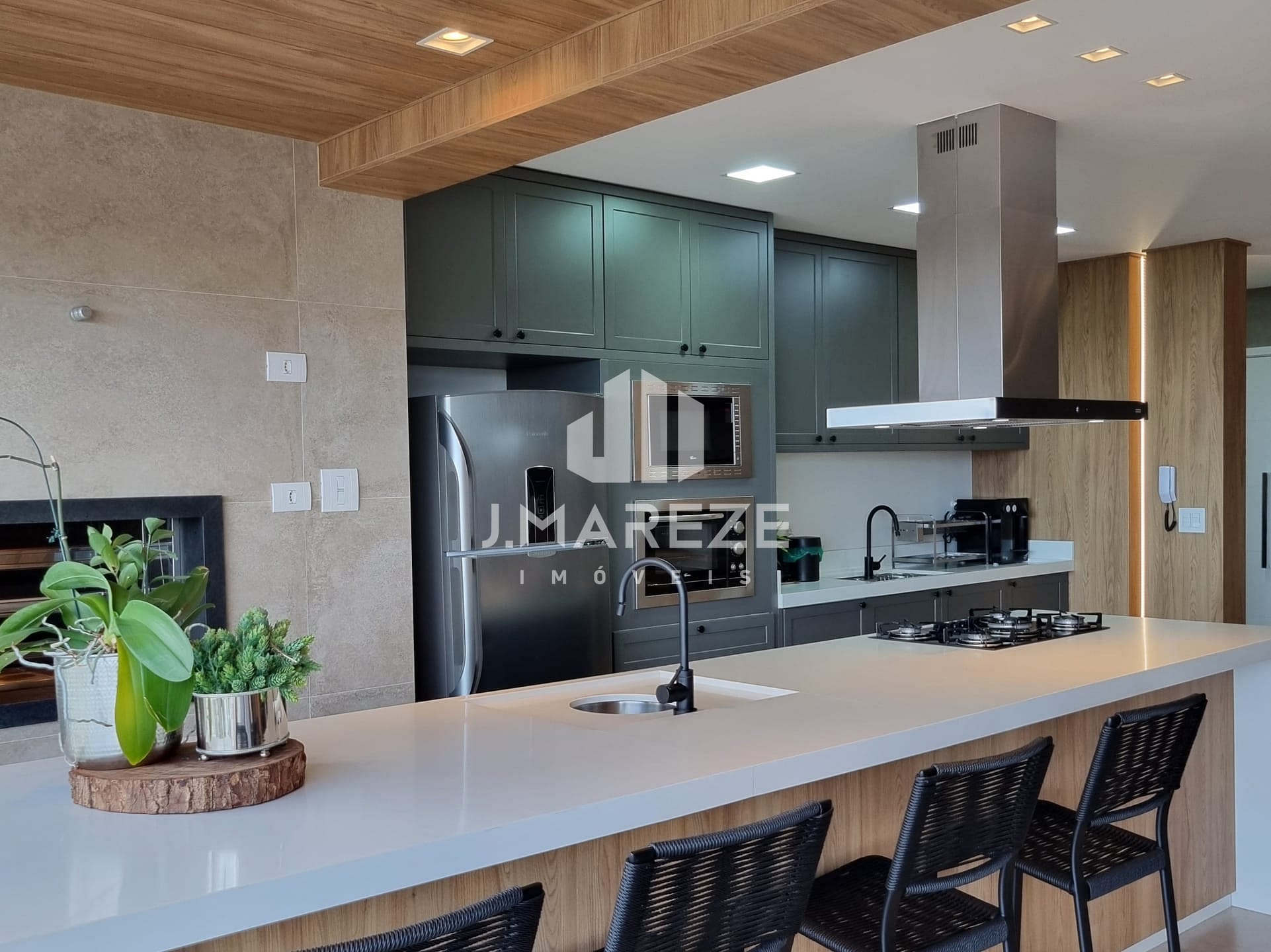 Apartamento à venda com 3 quartos, 145m² - Foto 12