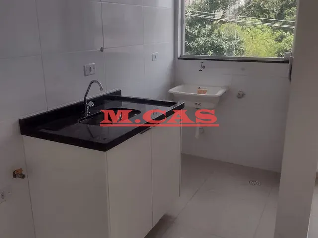 Apartamento 1 quarto e 1 banheiro, para alugar, no bairro Vila Ivone em São Paulo
