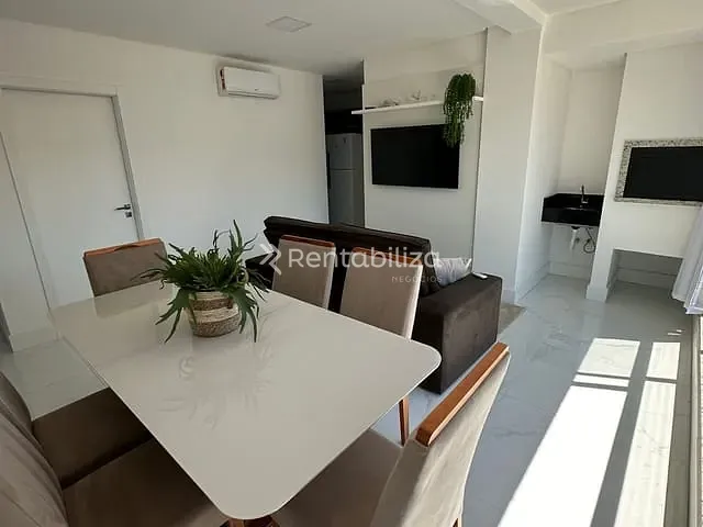 Apartamento com 82m² 2 quartos e 2 banheiros, à venda, no bairro Bombinhas em Bombinhas