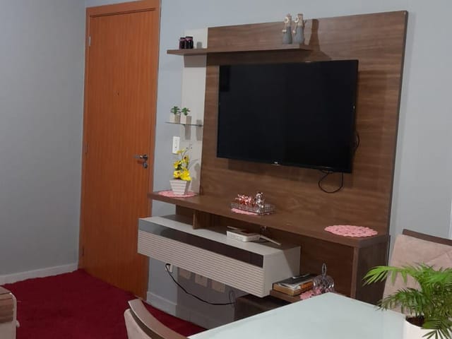 Apartamento com 58m² 2 quartos e 1 banheiro, à venda, no bairro Cidade Industrial 2 em Londrina