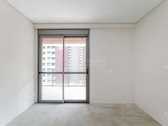 Apartamento com 171m² 3 quartos e 5 banheiros, à venda, no bairro Água Verde em Curitiba