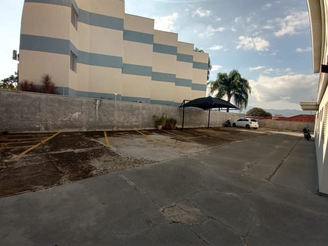 Apartamento com 104m² 3 quartos e 2 banheiros, à venda ou para alugar, no bairro Vila Conrado em São João da Boa Vista