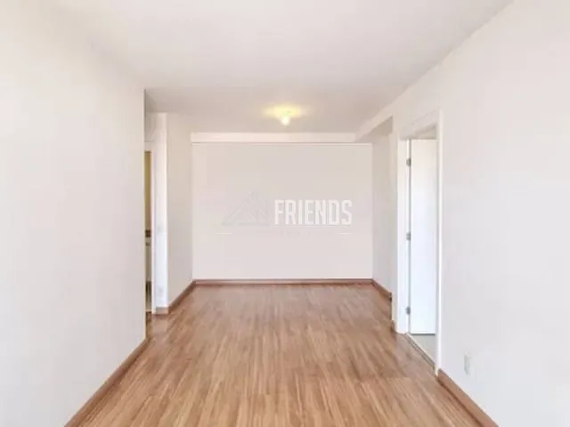 Apartamento 2 quartos e 1 banheiro, para alugar, no bairro Brás em São Paulo