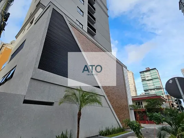 Apartamento com 185m² 3 quartos e 1 banheiro, à venda, no bairro meia praia em Itapema