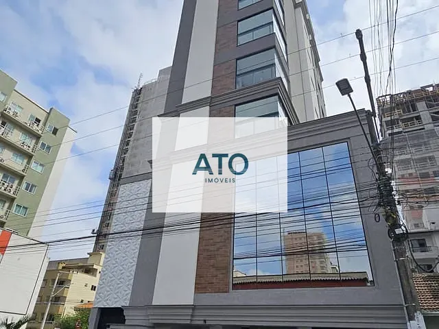 Apartamento com 185m² 3 quartos e 1 banheiro, à venda, no bairro meia praia em Itapema