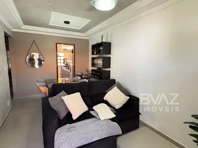Apartamento 2 quartos e 1 banheiro, à venda, no bairro Parque Burle em Cabo Frio