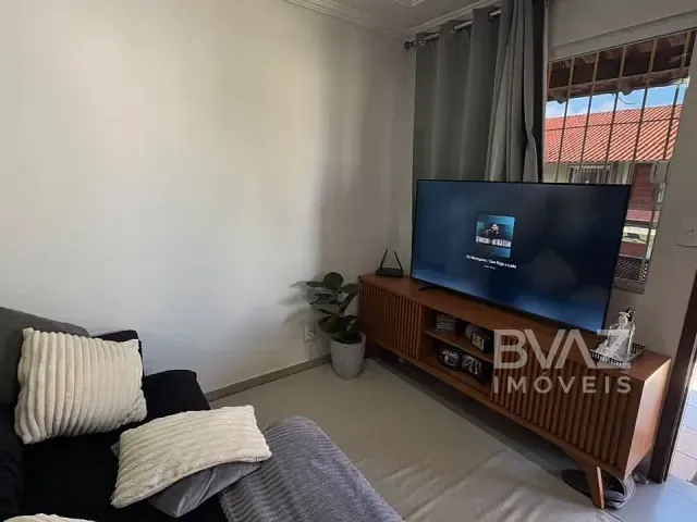 Apartamento 2 quartos e 1 banheiro, à venda, no bairro Parque Burle em Cabo Frio