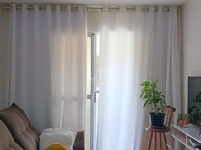 Apartamento 2 quartos e 1 banheiro, à venda, no bairro Roma em Volta Redonda