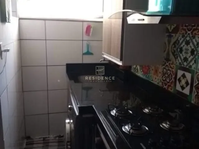 Apartamento 2 quartos e 1 banheiro, à venda, no bairro Roma em Volta Redonda