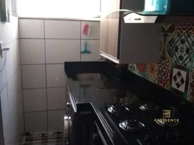 Apartamento 2 quartos e 1 banheiro, à venda, no bairro Roma em Volta Redonda