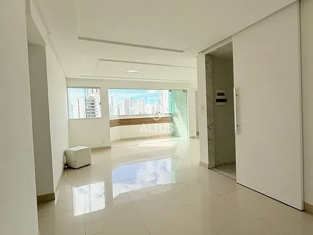 Apartamento 4 quartos e 1 banheiro, à venda, no bairro Vitória em Salvador