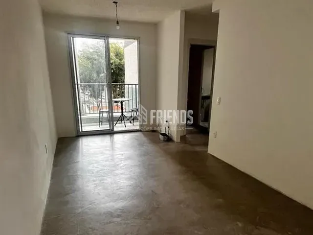 Apartamento com 55m² 2 quartos e 2 banheiros, para alugar, no bairro Liberdade em São Paulo