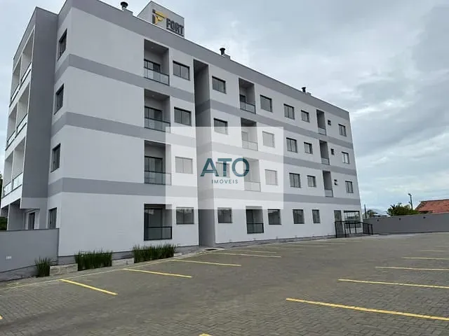 Apartamento 3 quartos e 2 banheiros, à venda, no bairro praca em Tijucas