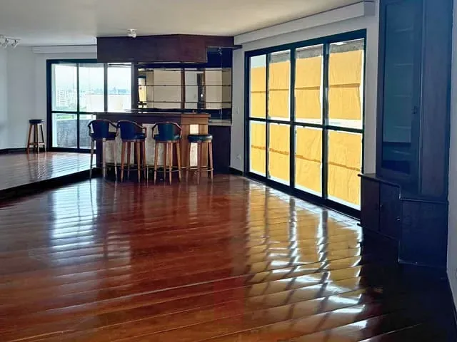 Apartamento com 261m² 4 quartos e 4 banheiros, à venda, no bairro Chora Menino em São Paulo