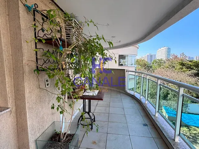 Apartamento com 81m² 3 quartos e 2 banheiros, para alugar, no bairro Barra da Tijuca em Rio de Janeiro