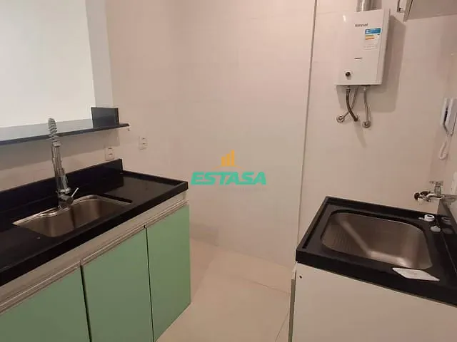 Apartamento com 55m² 1 quarto e 1 banheiro, para alugar, no bairro Copacabana em Rio de Janeiro