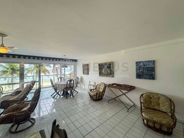 Apartamento 4 quartos e 3 banheiros, à venda, no bairro Pitangueiras em Guarujá