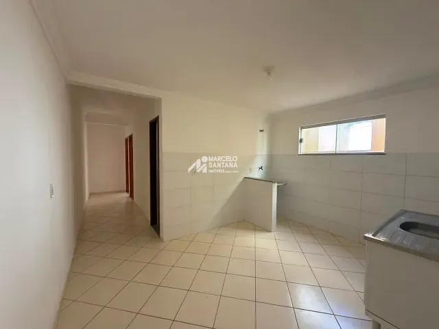 Apartamento 2 quartos e 2 banheiros, para alugar, no bairro Candeias em Vitória da Conquista