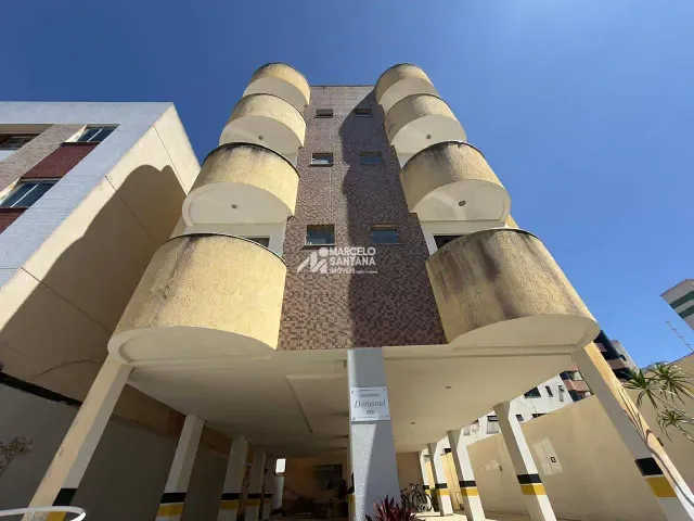 Apartamento 2 quartos e 2 banheiros, para alugar, no bairro Candeias em Vitória da Conquista