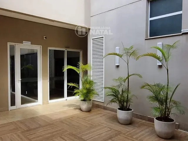 Apartamento com 162m² 2 quartos e 2 banheiros, à venda, no bairro Centro em Cambé