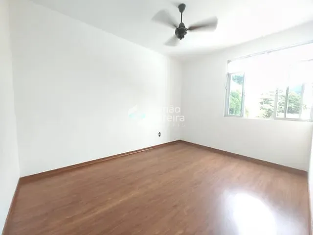 Apartamento 3 quartos e 2 banheiros, à venda, no bairro Centro em Juiz de Fora