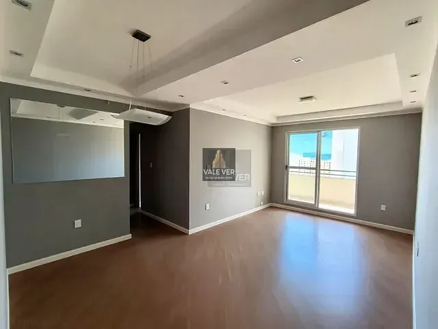 Apartamento 3 quartos e 1 banheiro, à venda, no bairro Parque Industrial em São José dos Campos