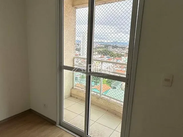 Apartamento com 65m² 2 quartos e 1 banheiro, à venda ou para alugar, no bairro Jardim Barbosa em Guarulhos