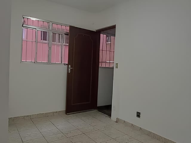 Apartamento 2 quartos e 1 banheiro, à venda, no bairro Alzira Franco em Santo André