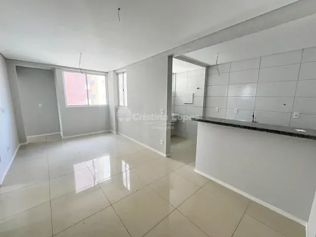 Apartamento 3 quartos e 2 banheiros, à venda, no bairro Cristo Rei em Teresina